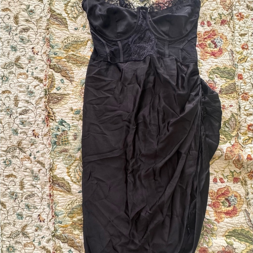 PrettyLittleThing Black Dress